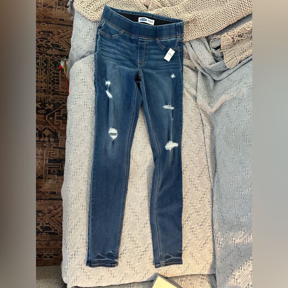Old Navy Rockstar Super Skinny Mid Rise Jeggings. 10 Tall. new with tags